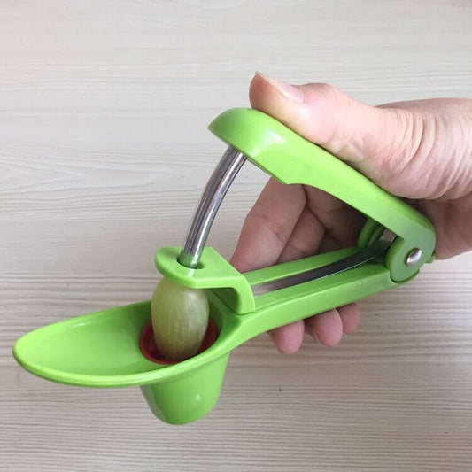 Kitchen fruit corer